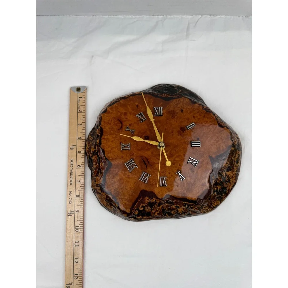 Vintage Live Edge Wood Burl Wall Clock Glossy Resin Roman Numeral Quartz Rustic‎